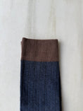 Cargar la imagen en la vista de la galería, NUEVO Calcetín canalé alto Jeans y chocolate