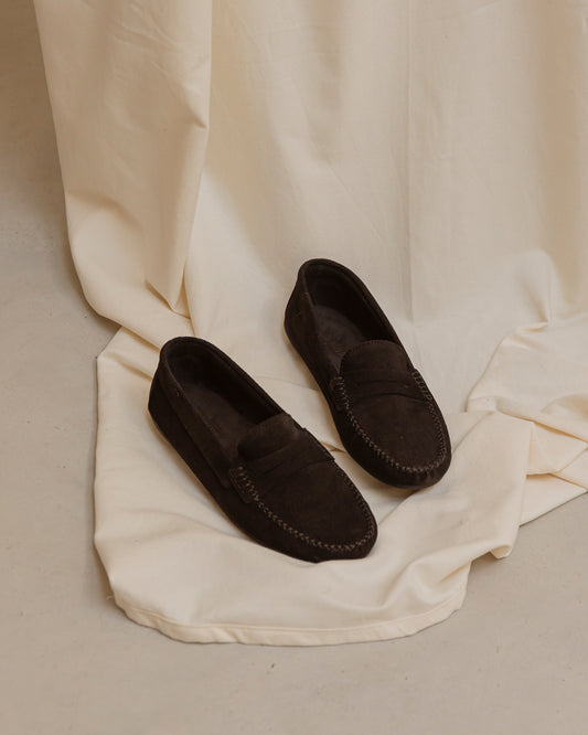 Mocasines ante negro