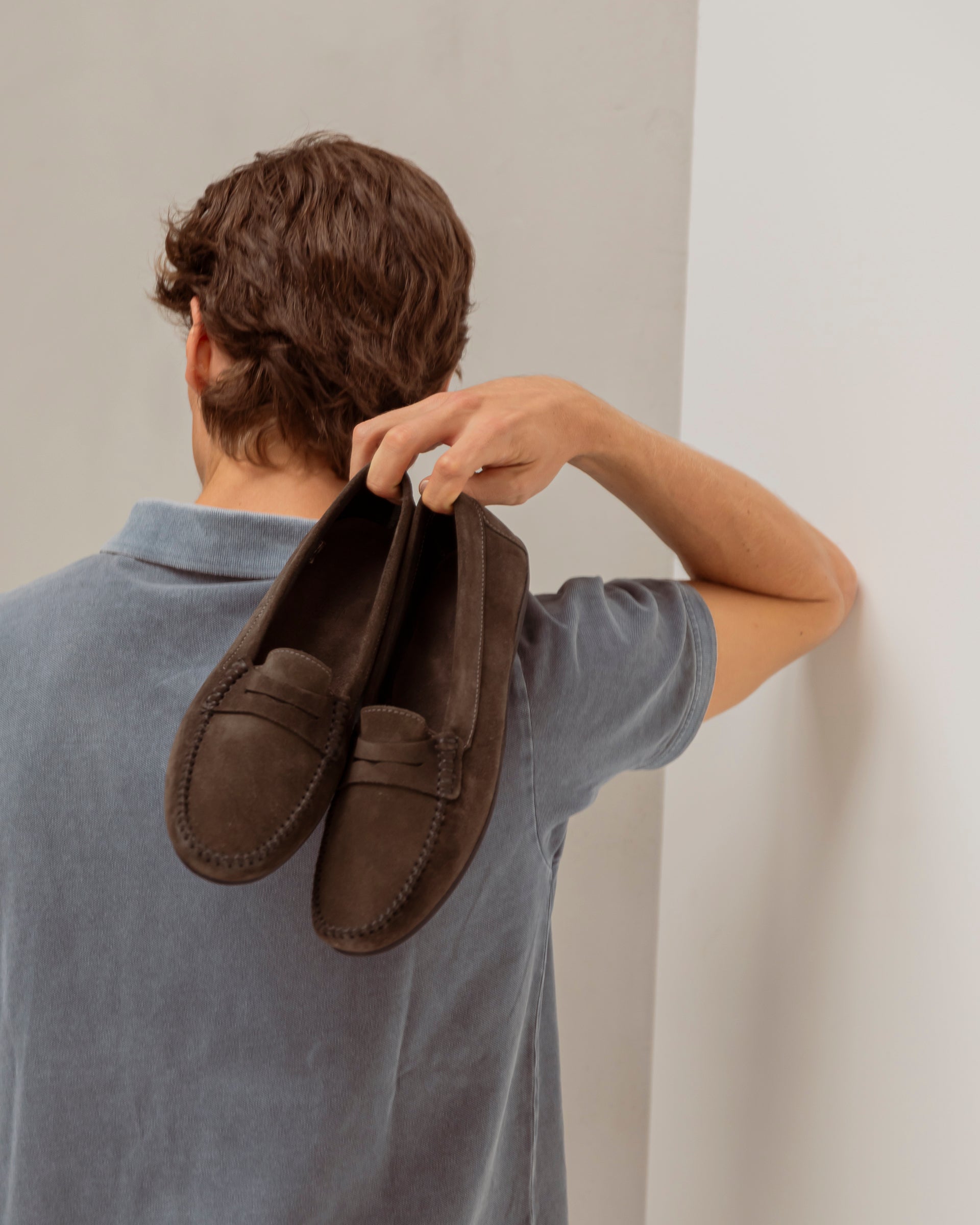 Mocasines ante gris