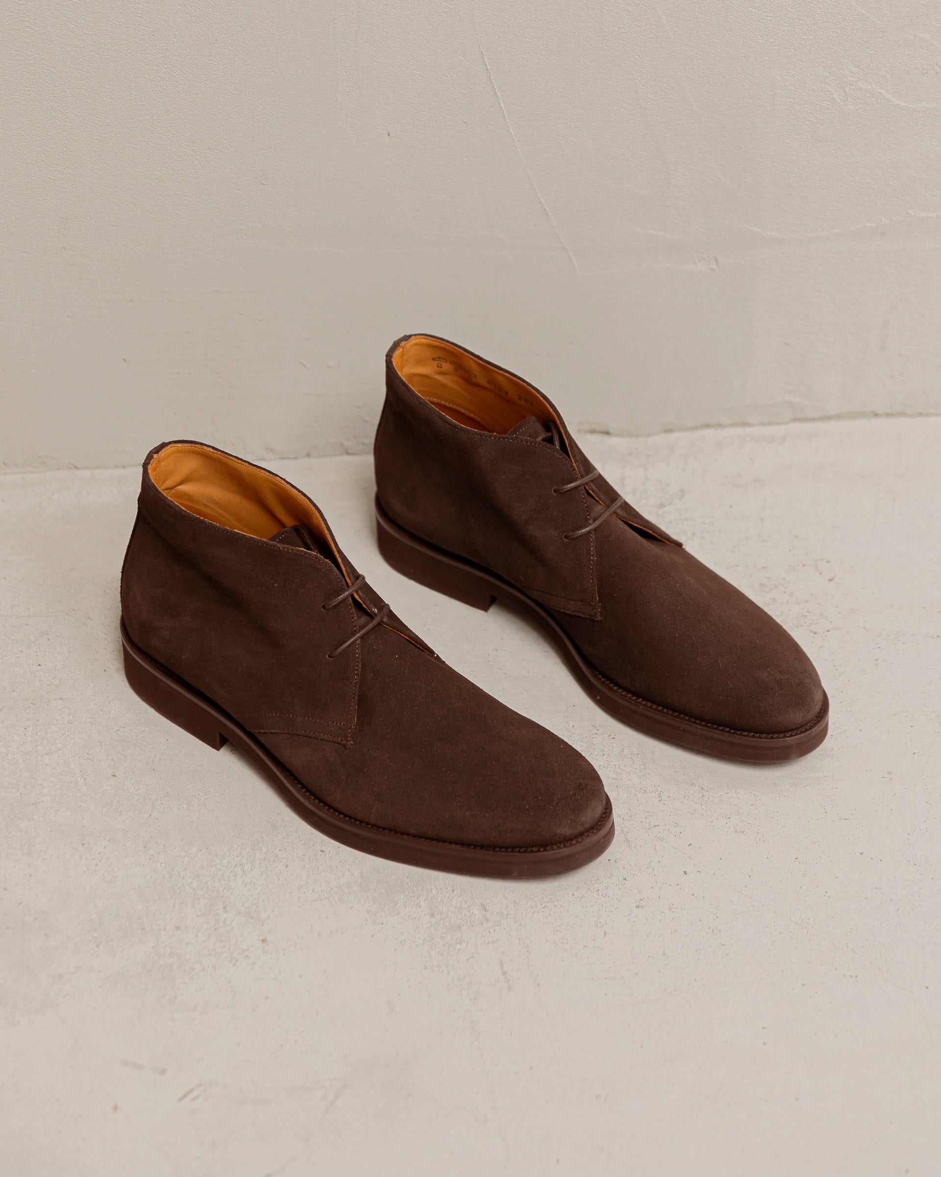 Botas de cordones ante
